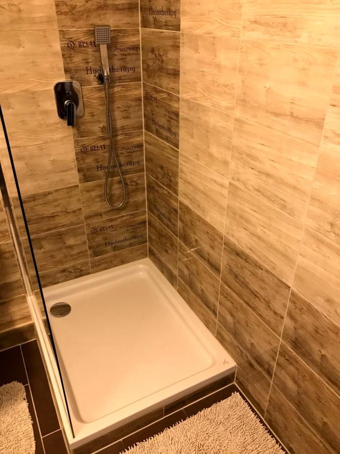 Dany Rose Apartman Lejlighed Eger Eksteriør billede